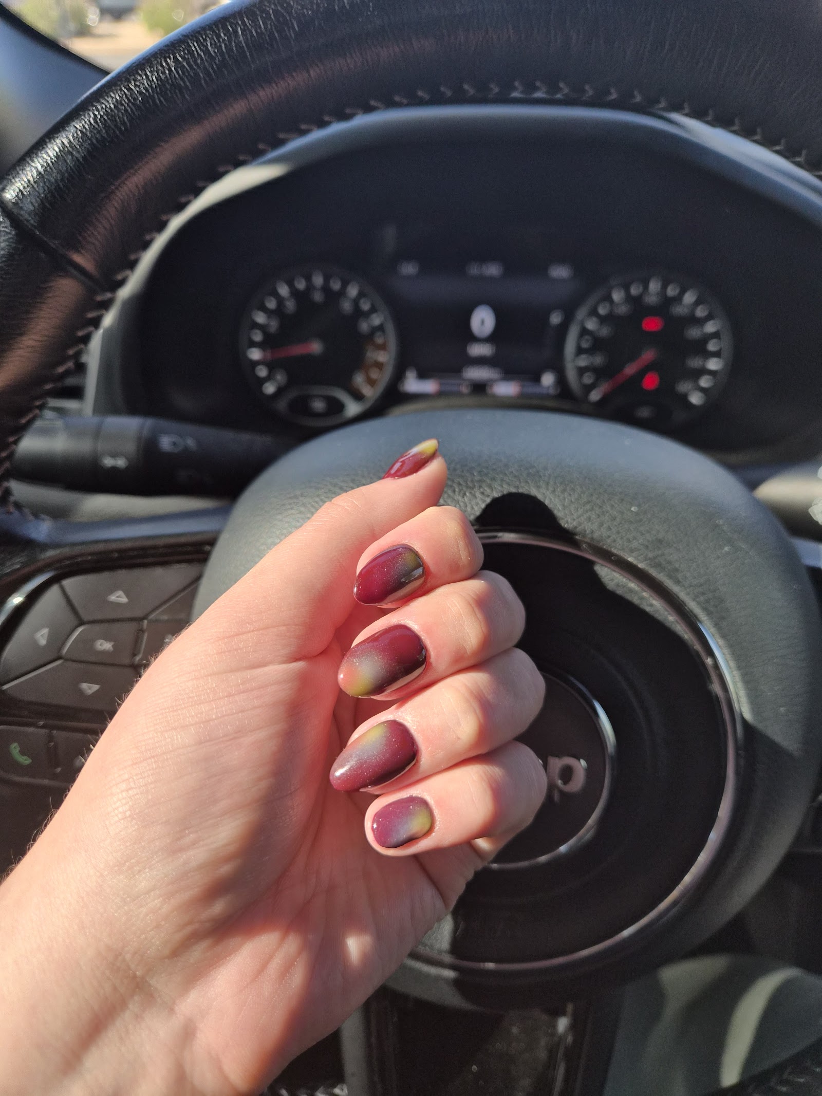 Ultra Vibe Nailz nail photo 1
