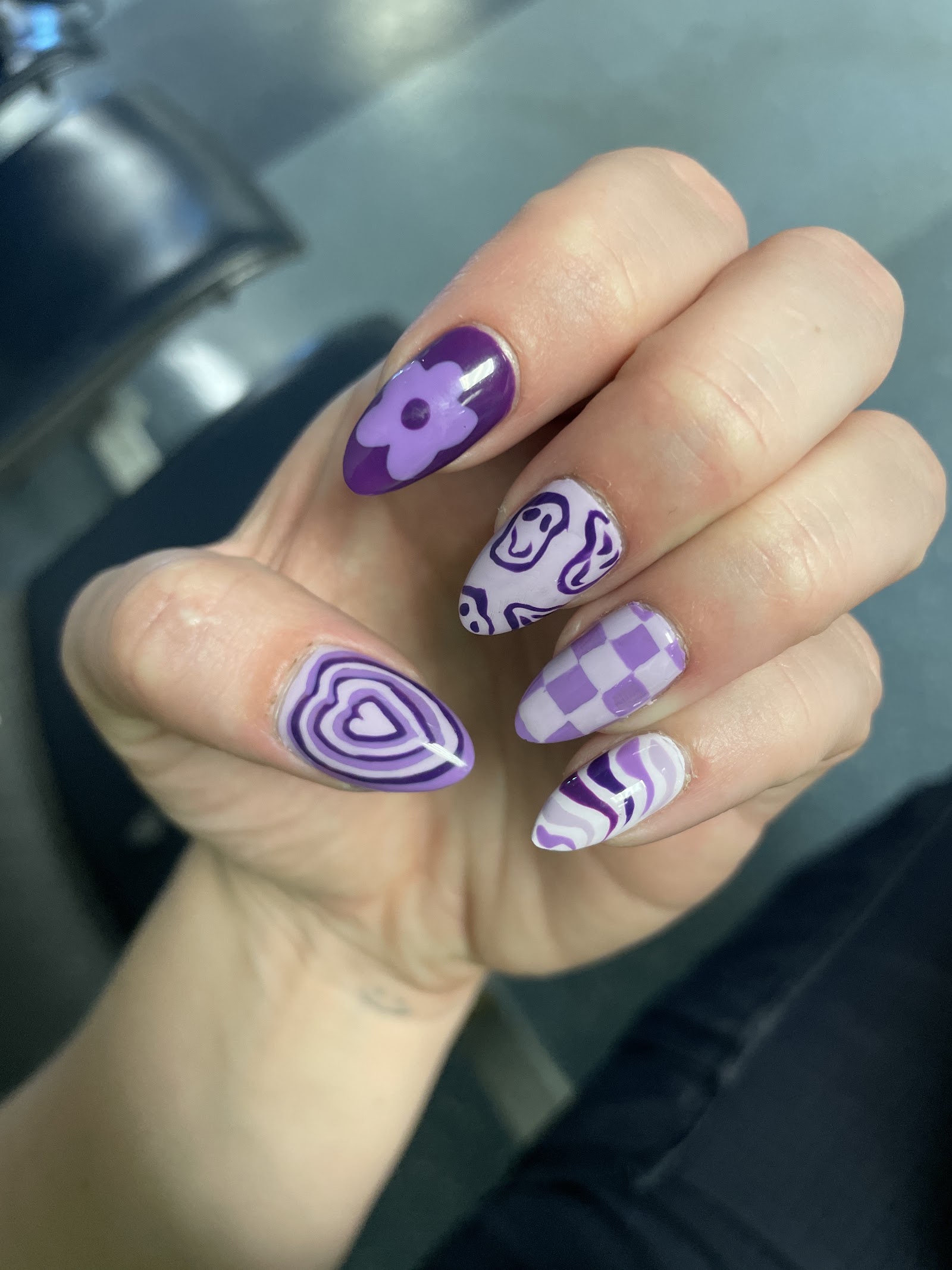 Ultra Vibe Nailz nail photo 2